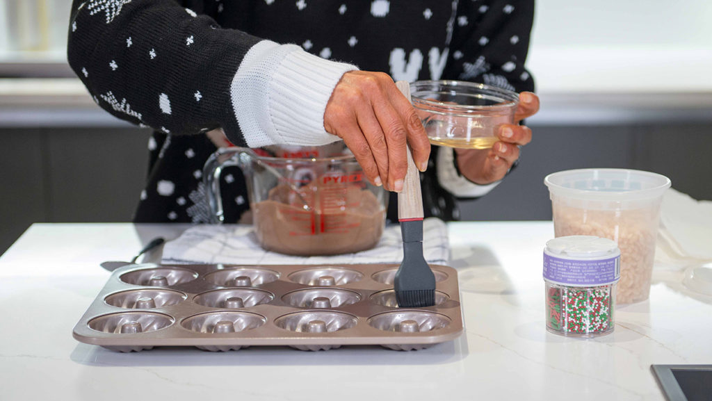 CRISPY CAKE WREATHS Recipe by Julie Neville_14