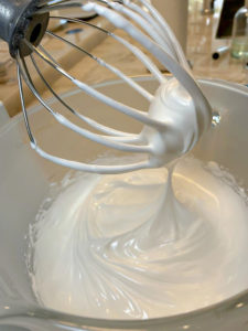 Pavlova Christmas tree recipe by home cooking with julie neville40