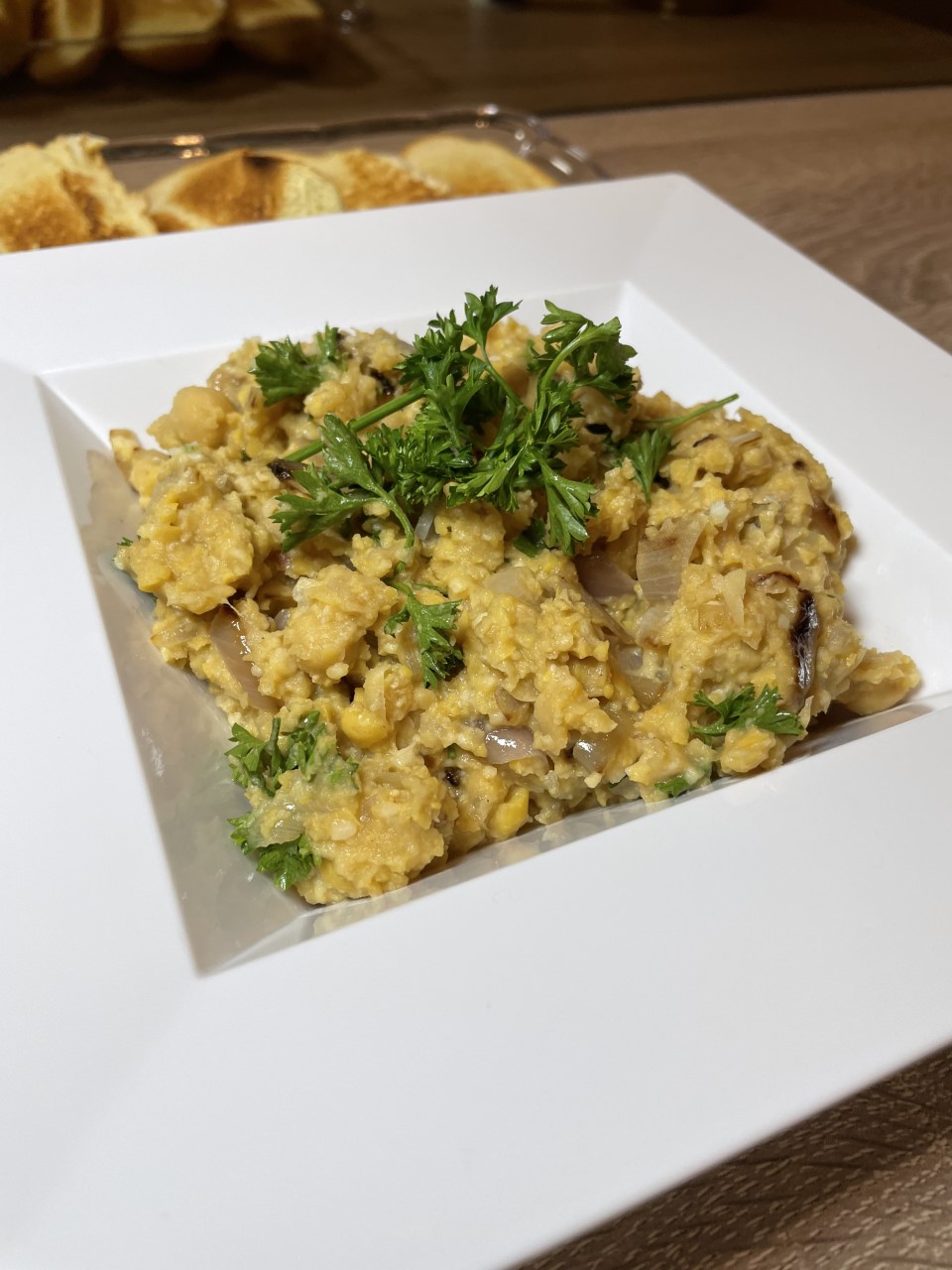 smashed Chickpeas recipe by home cooking with julie neville5