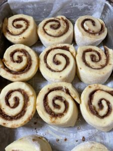 cinnamon roll Julie neville home cooking