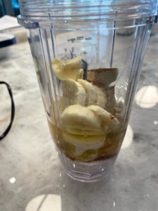 Banana blueberry baked oats home cooking with julie neville5