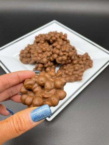 Chocolate peanut clusters home cooking with julie neville14