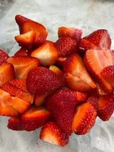 Strawberry shortcake sheet cake home cooking with julie neville0