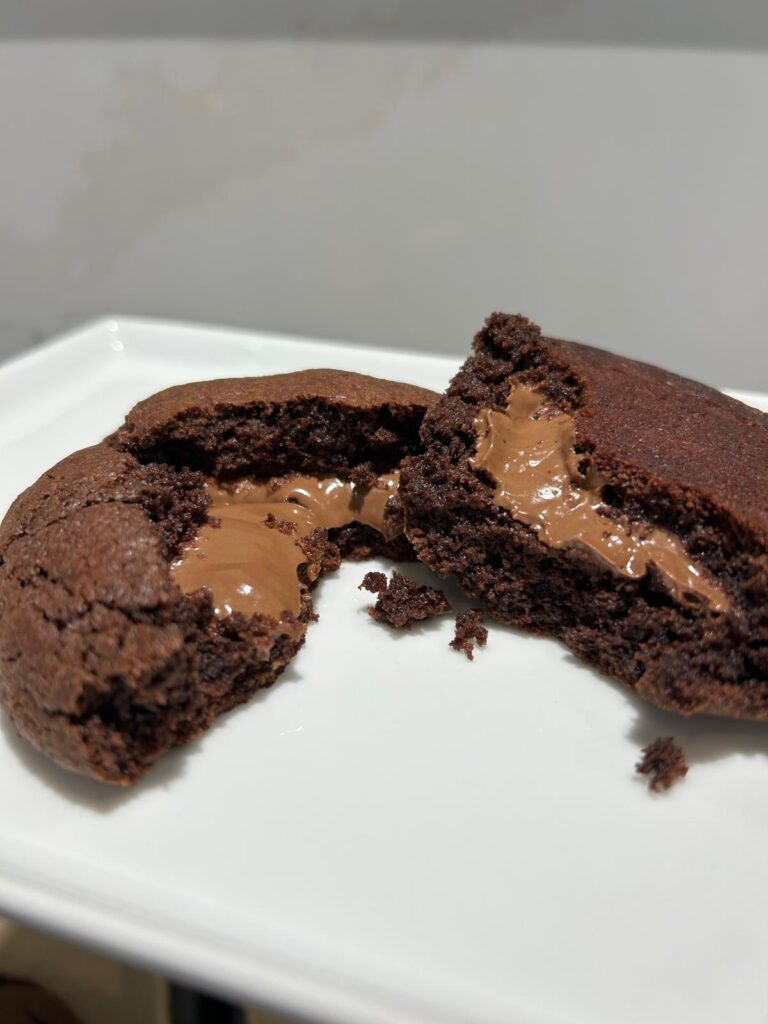 Chocolate Stuffed Cookies