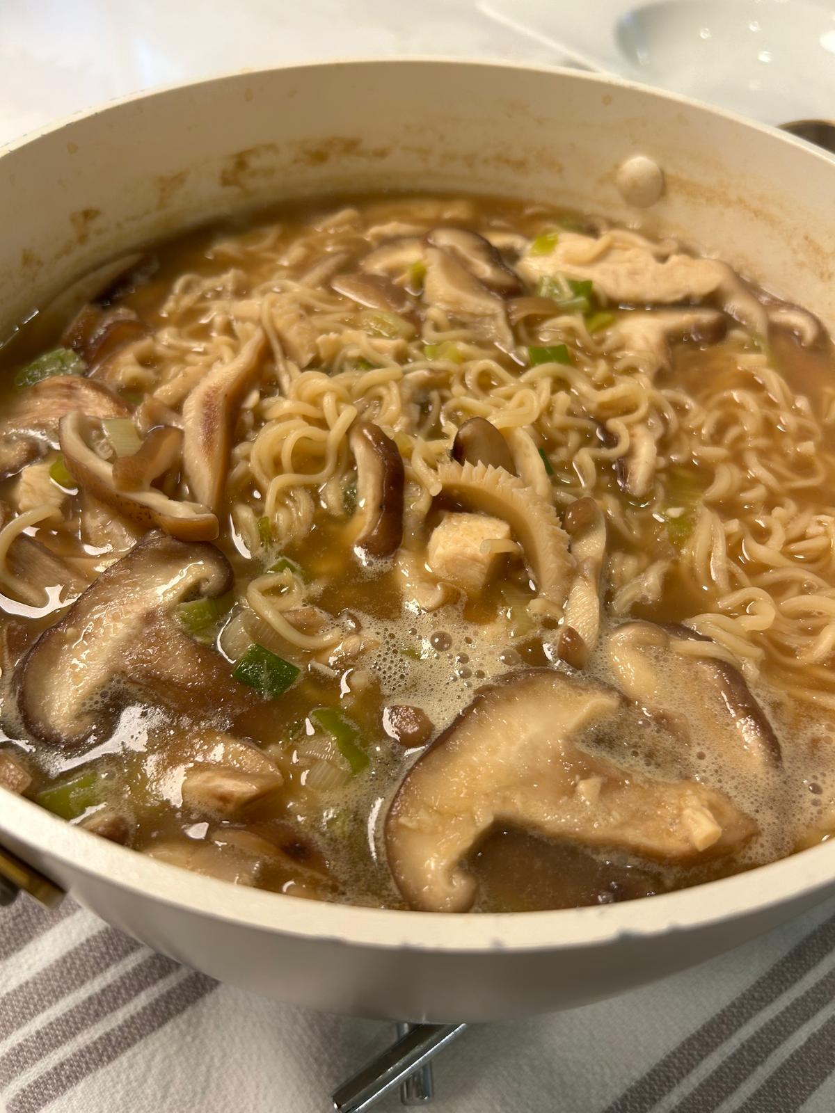 Easy Chicken Ramen