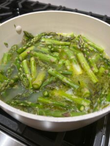 Cream of asparagus soup