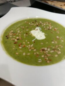 Cream of asparagus soup