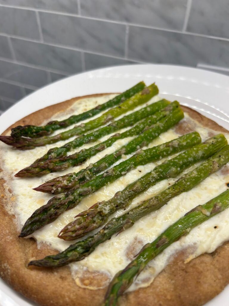 Asparagus and ricotta flatbreads Recipe
