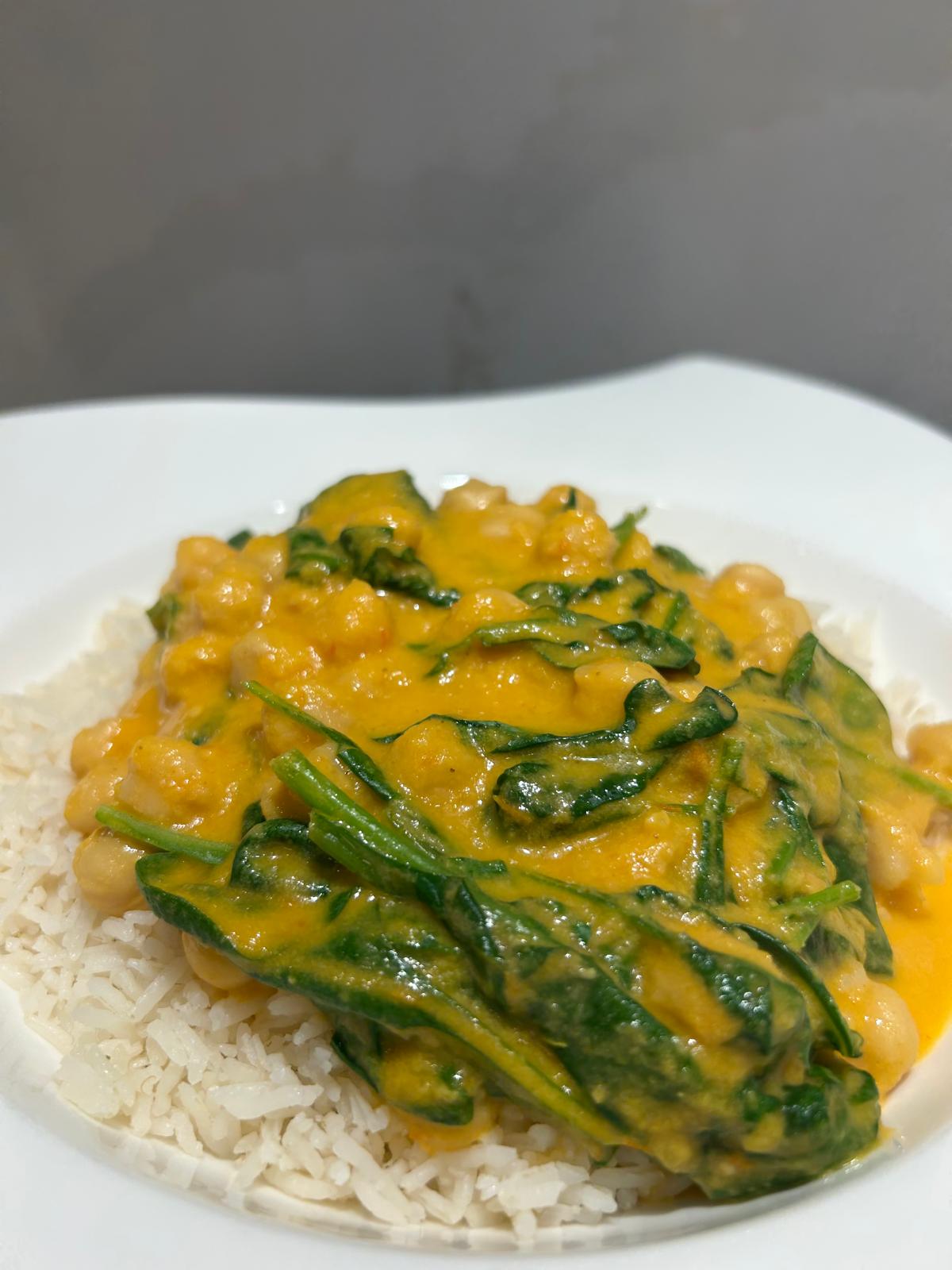 Yoghurt Chickpea Curry