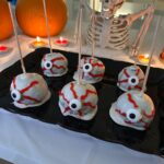 Eyeball cake pops