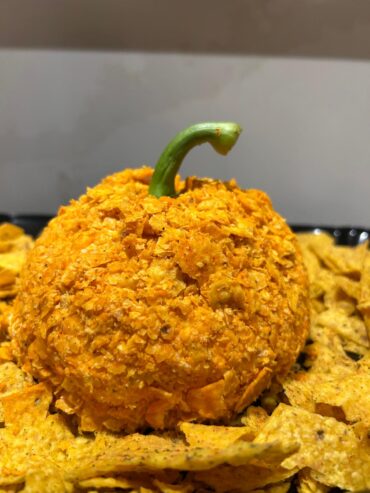 Pumpkin Cheese Ball